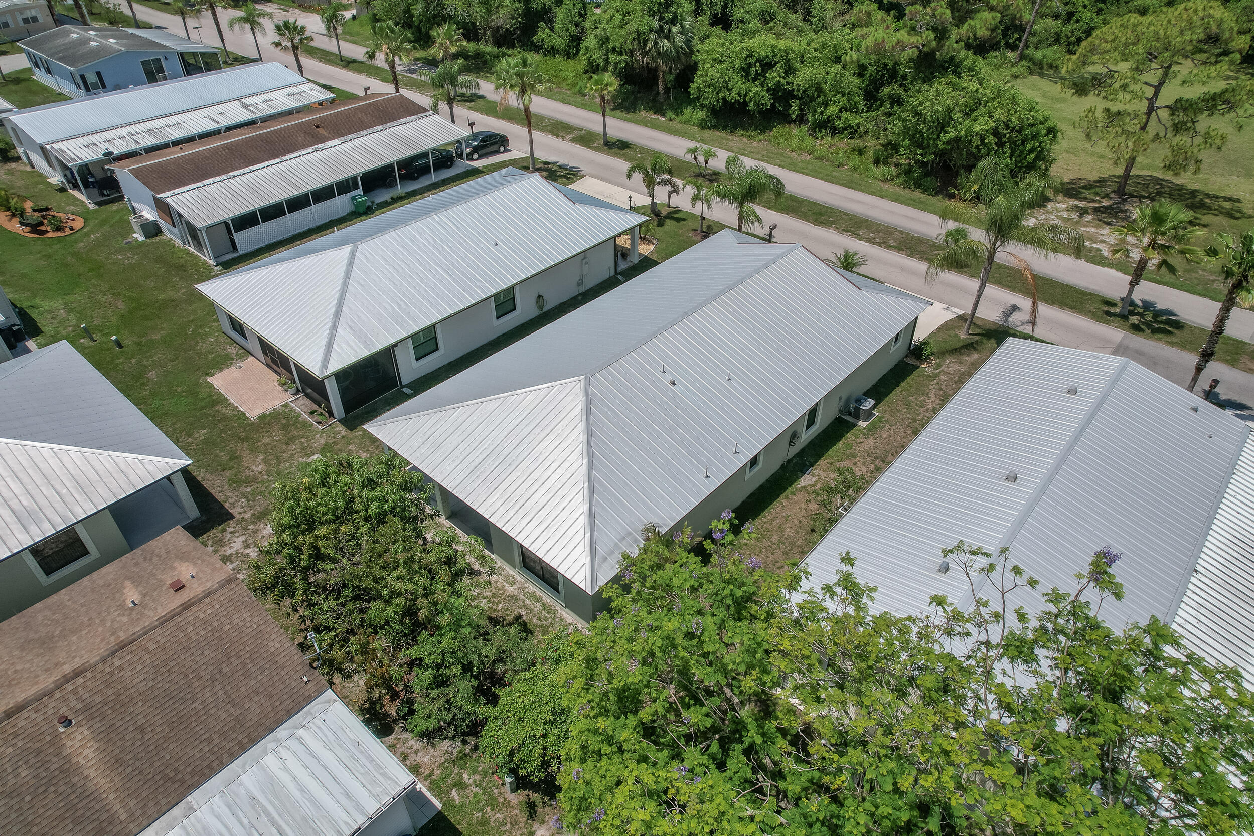 SPANISH LAKES ONE LEASEHOLD ESTATES - Residential