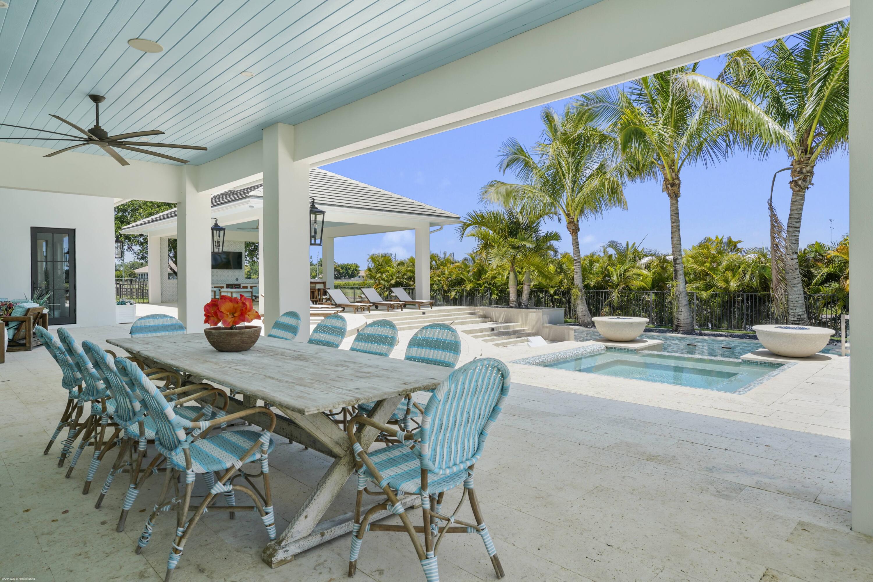 PALM BEACH POINT EAST - Residential