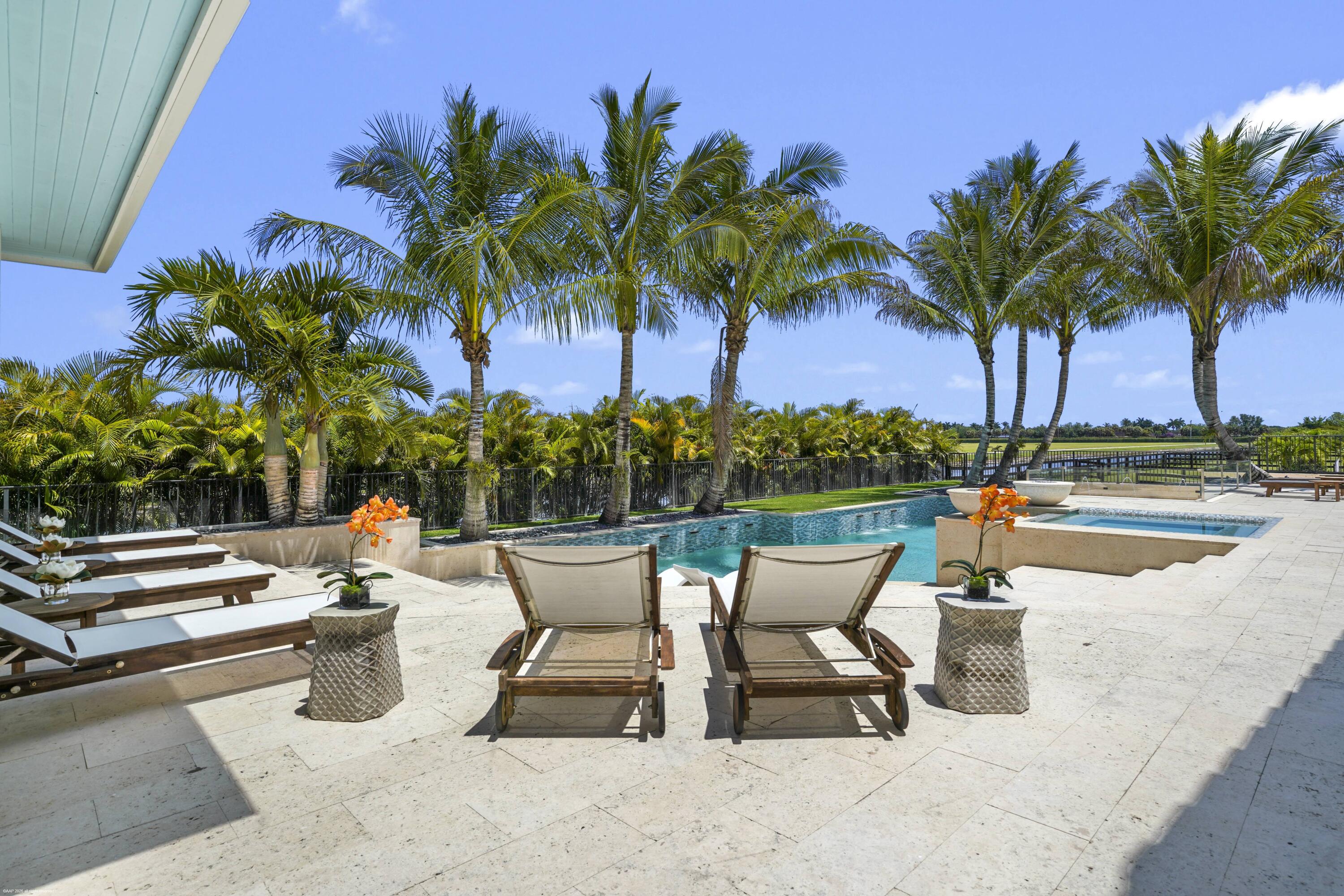 PALM BEACH POINT EAST - Residential