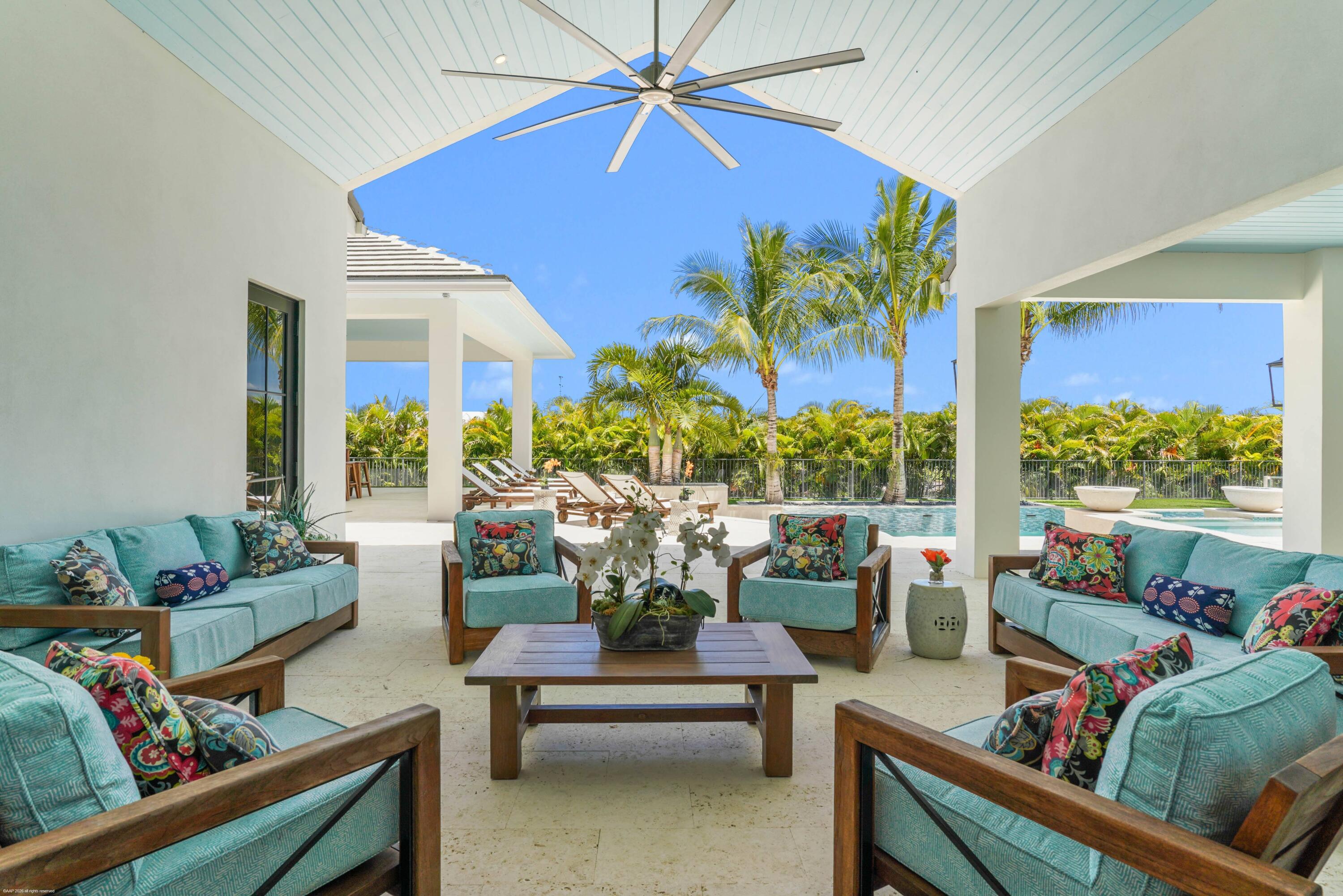 PALM BEACH POINT EAST - Residential