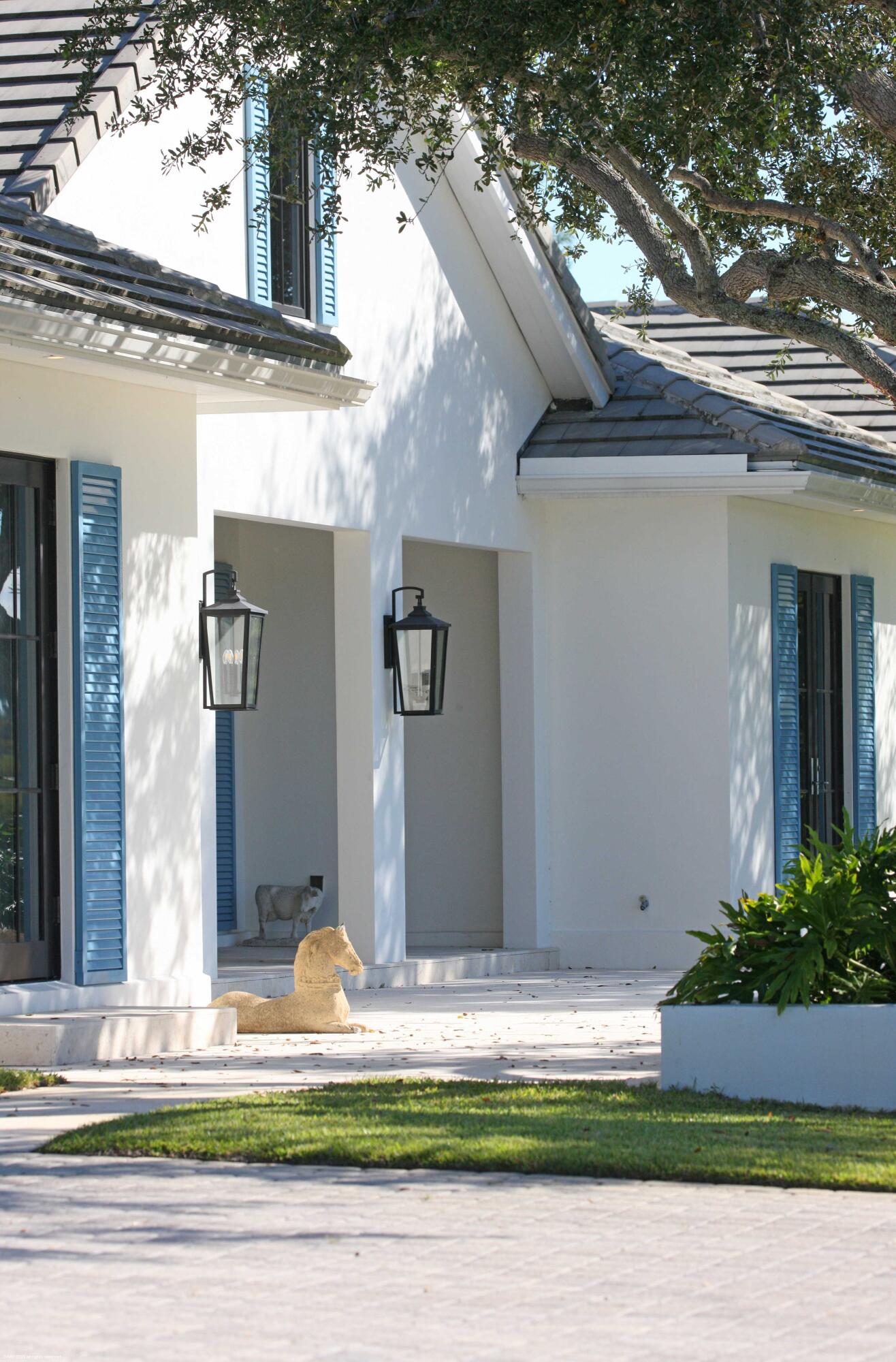PALM BEACH POINT EAST - Residential