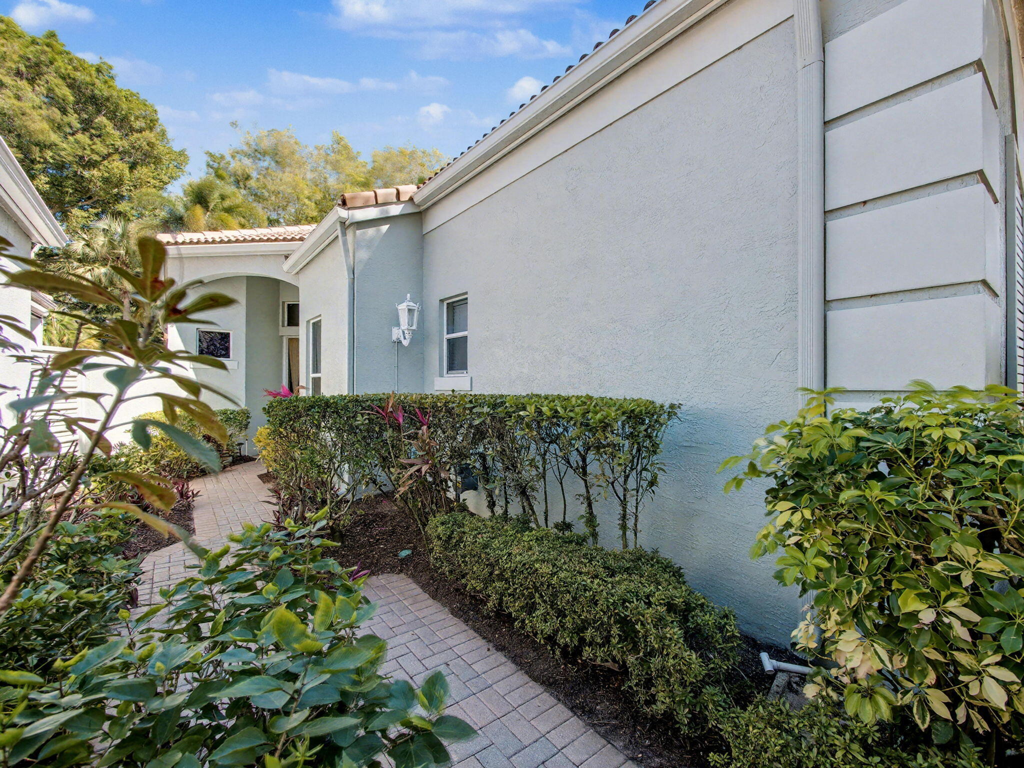 BALLENISLES - Residential