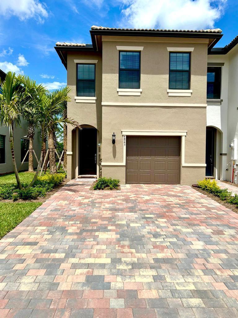 FIELDS AT GULFSTREAM POLO PUD PLAT SIX - Residential Lease