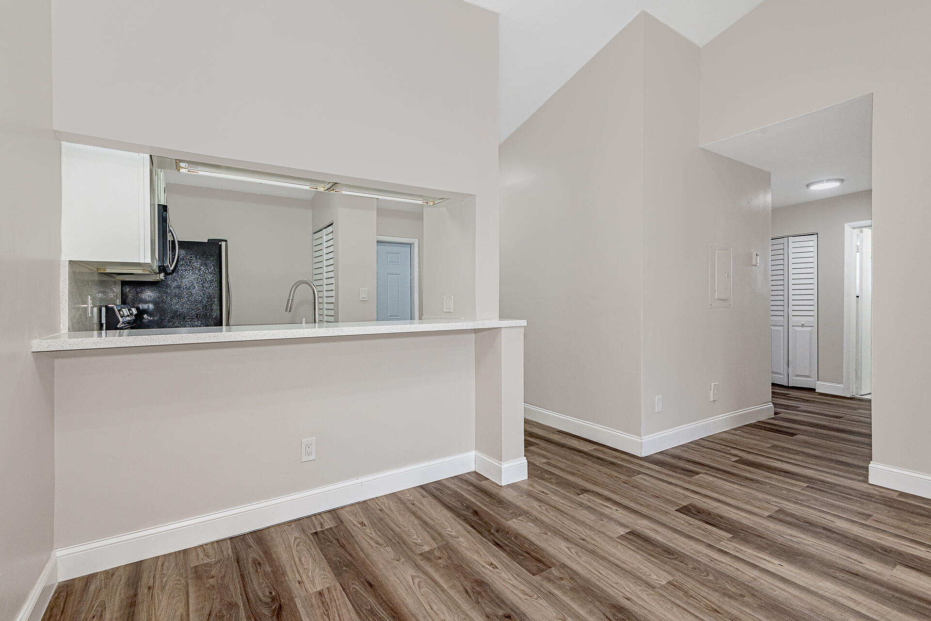 GLENWOOD SUBDIVISION - Residential Income