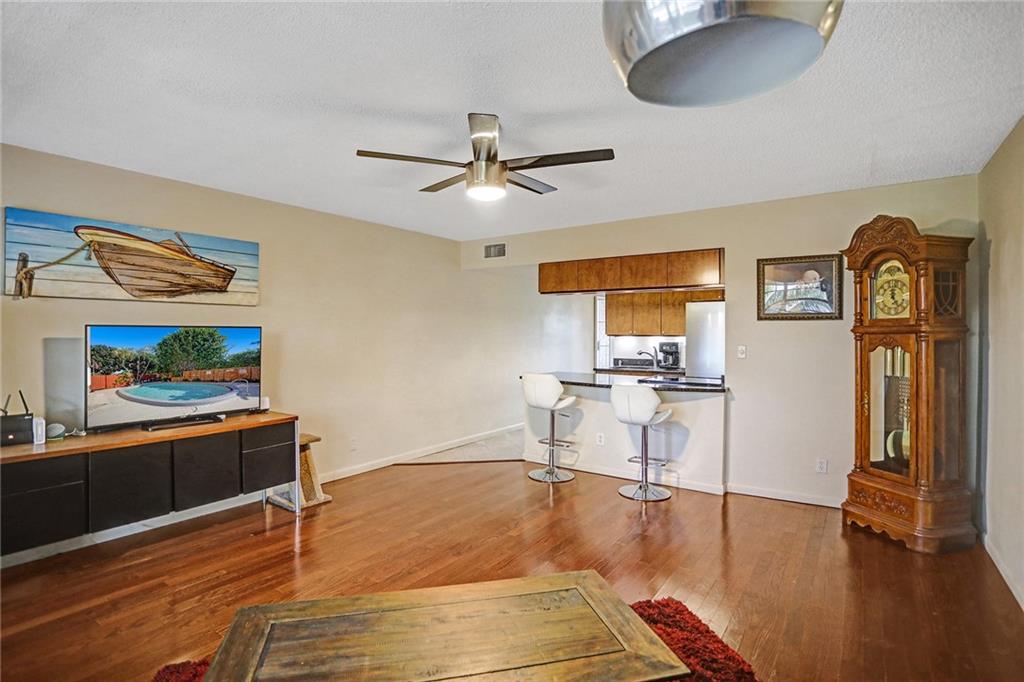 Camelot Shores - Residential