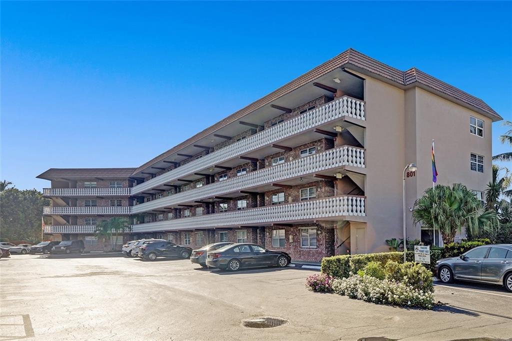 Camelot Shores - Residential