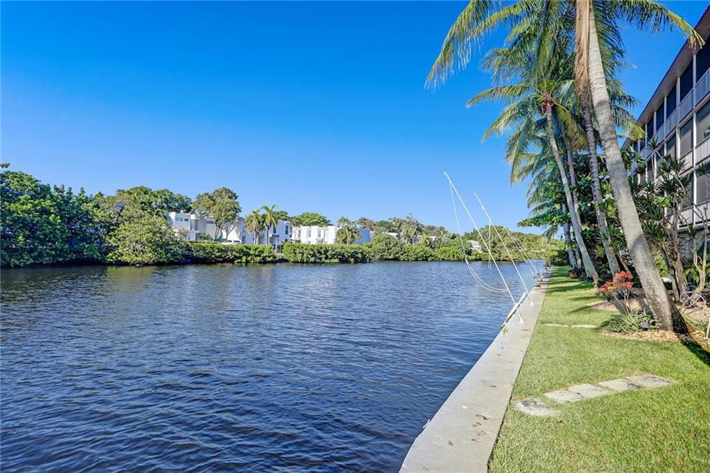 Camelot Shores - Residential