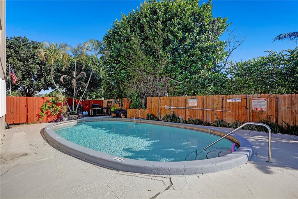 Camelot Shores - Residential