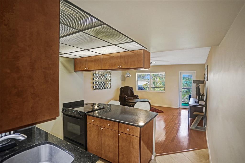 Camelot Shores - Residential