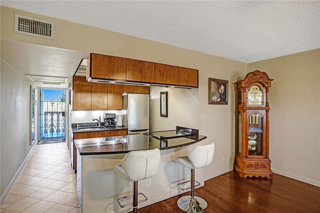 Camelot Shores - Residential