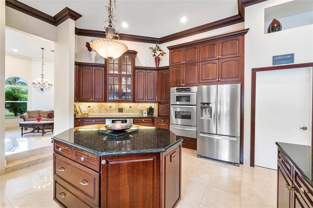 Delray Lakes Estates - Residential