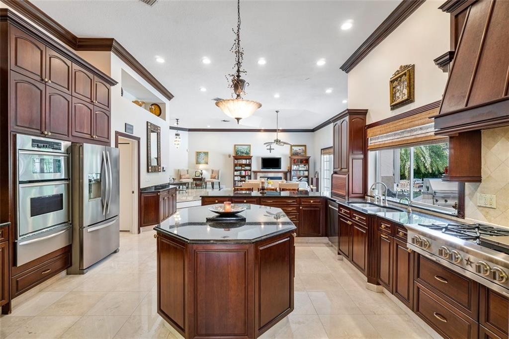 Delray Lakes Estates - Residential