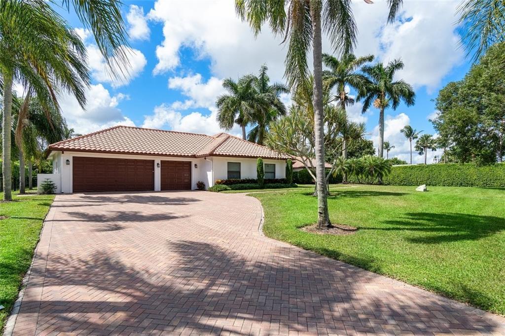 Delray Lakes Estates - Residential