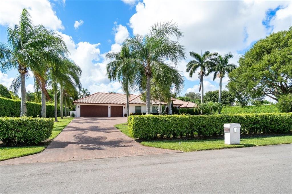Delray Lakes Estates - Residential
