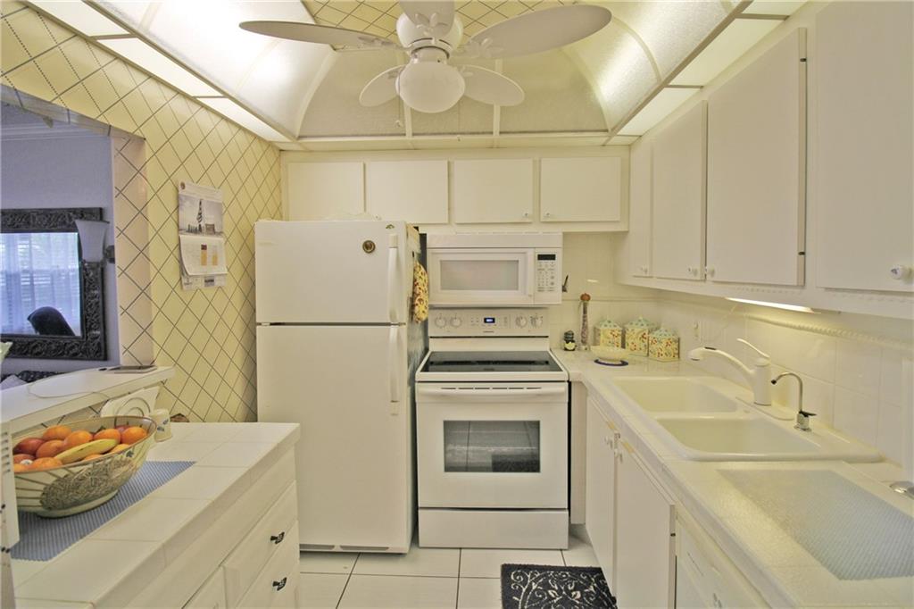 Century Village East - Residential