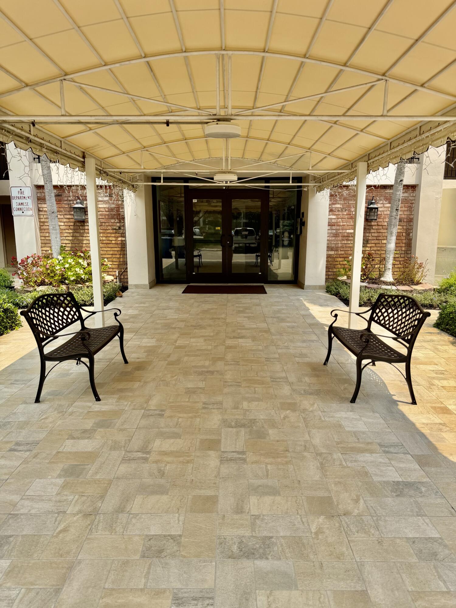 NO 7 PALM-AIRE COUNTRY CLUB - Residential