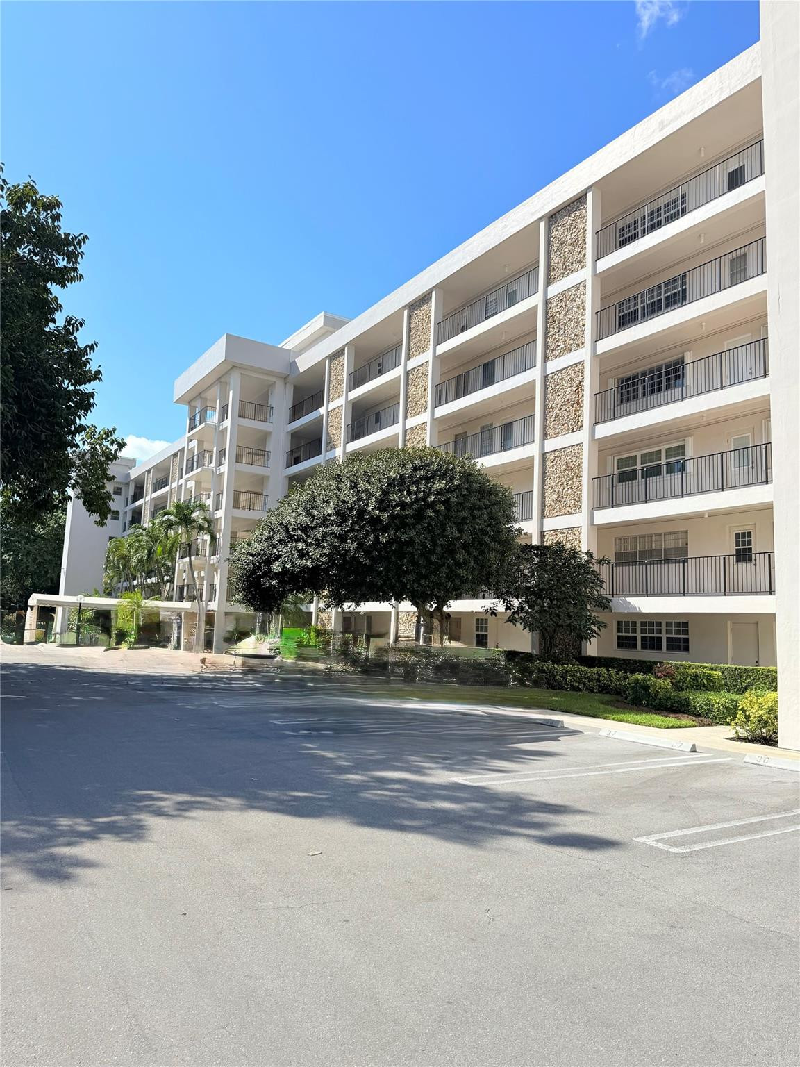Great opportunity to own this light and bright 1 bedroom 1.5 bath condo in the golf community of Palm-Aire. This home features wonderful lake views from both living/dining and bedroom, a/c less than a year old, updated kitchen and baths, screened in balcony and hurricane windows throughout. Large Bedroom offers three closets including a walk-in with built-ins and an office nook. Palm-Aire offers many amenities including several pools, tennis courts, pickleball, kids play area and many bike and jogging paths. Close to shopping, Harrahs casino and local dining. Call listing agent for your private showing.  Great opportunity to own this light and bright 1 bedroom 1.5 bath condo in the golf community of Palm-Aire. This home features wonderful lake views from both living/dining and bedroom, a/c less than a year old, updated kitchen and baths, screened in balcony and hurricane windows throughout. Large Bedroom offers three closets including a walk-in with built-ins and an office nook. Palm-Aire offers many amenities including several pools, tennis courts, pickleball, kids play area and many bike and jogging paths. Close to shopping, Harrahs casino and local dining. Call listing agent for your private showing.