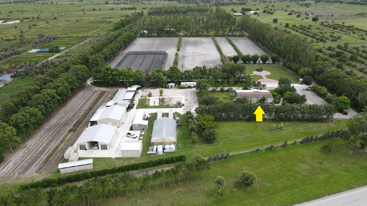 BOX RANCH GROVES - Residential
