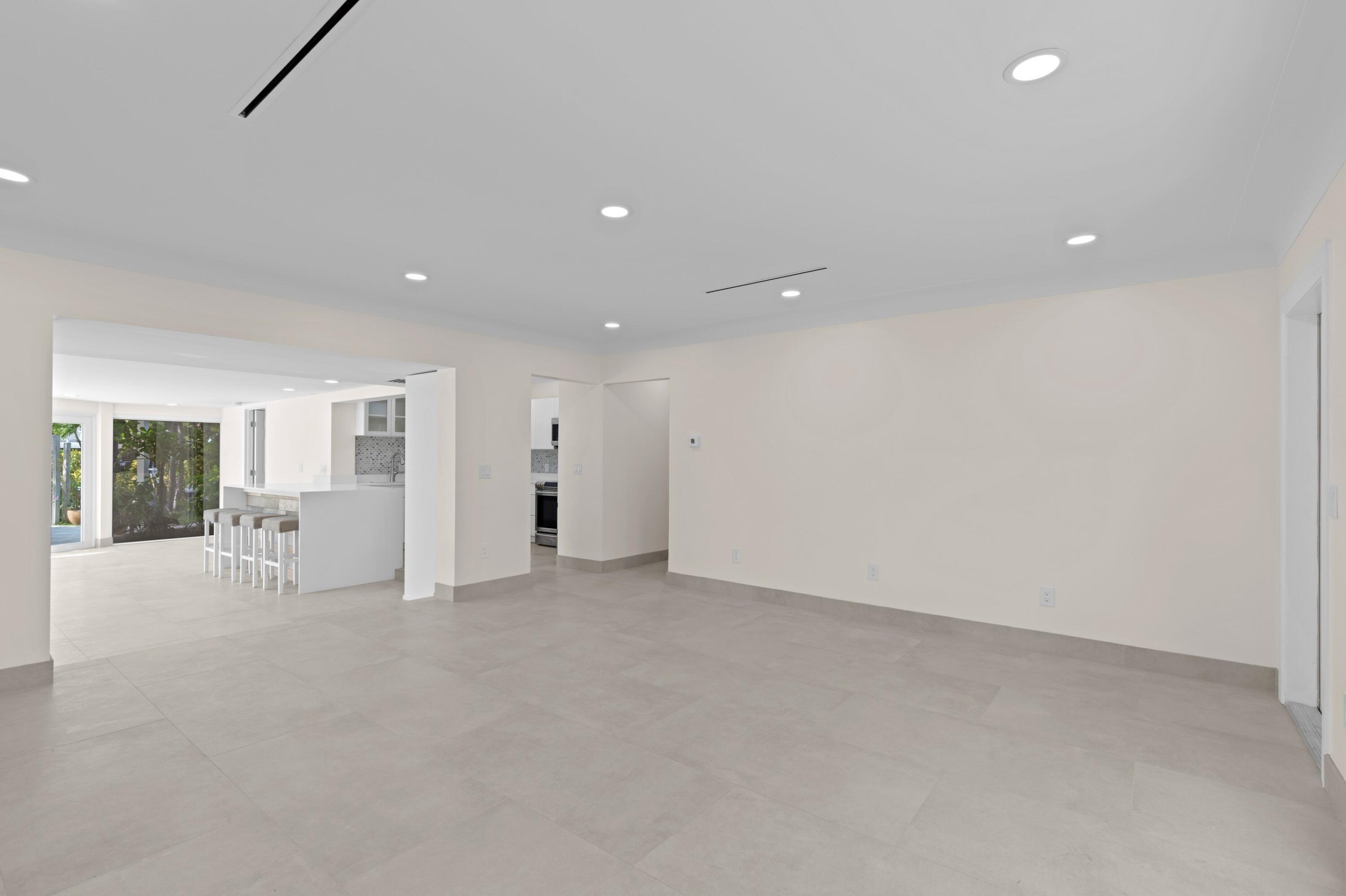 GARDEN ISLES SEC 8 - Residential Lease