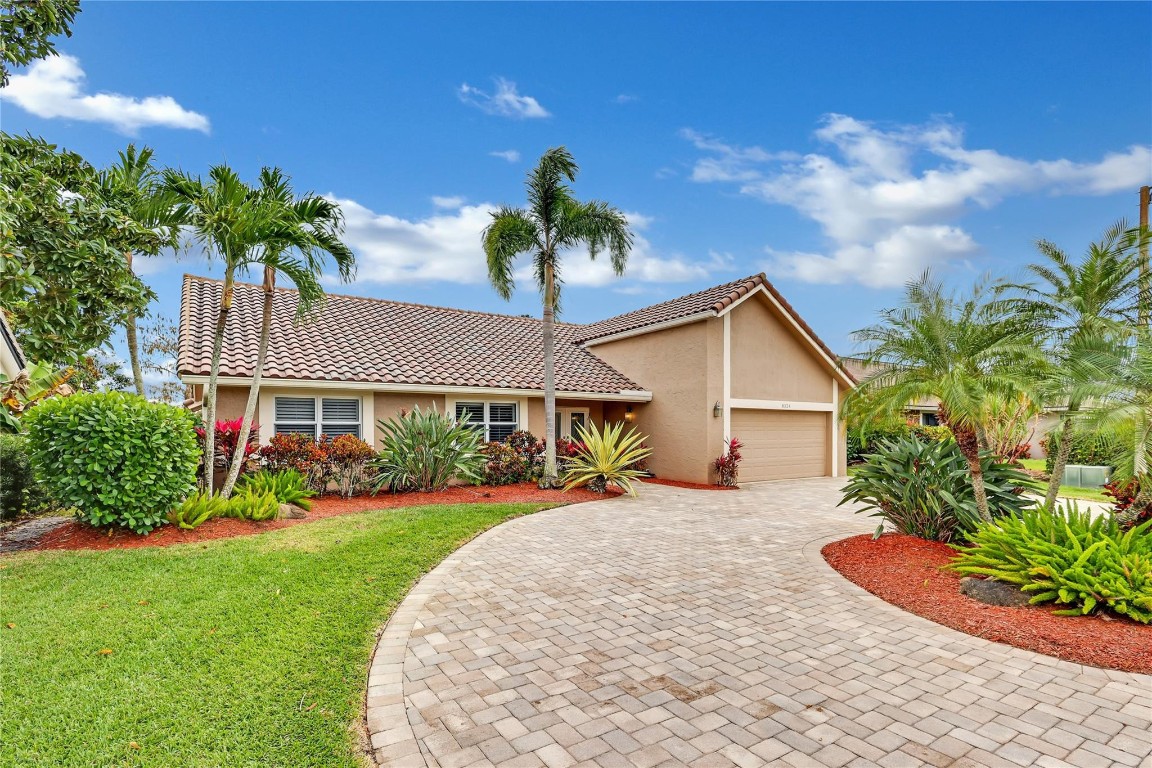 Oaks at Woodmont - Residential