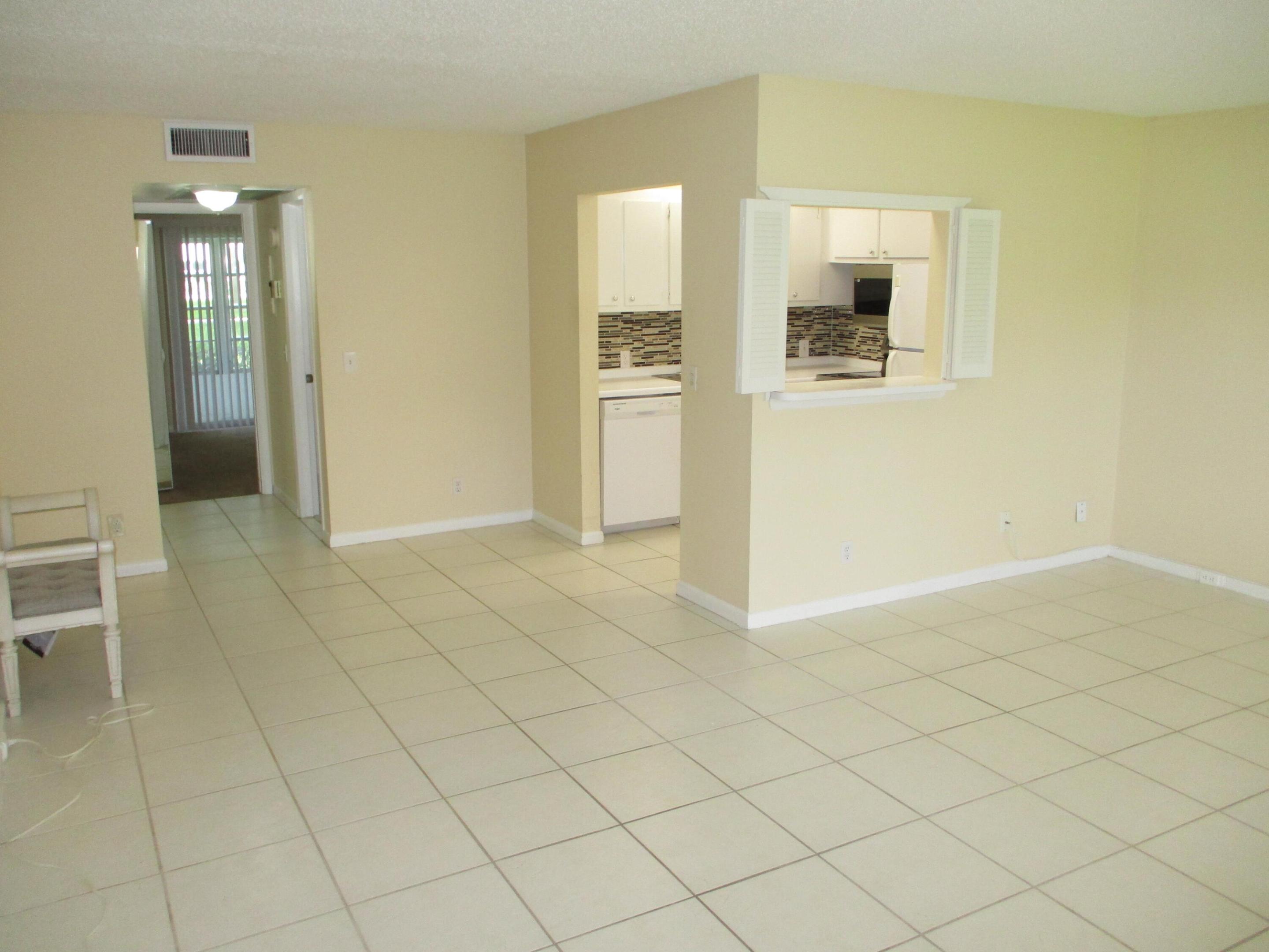 MANSFIELD AT CENTURY VILLAGE CONDO - Residential Lease