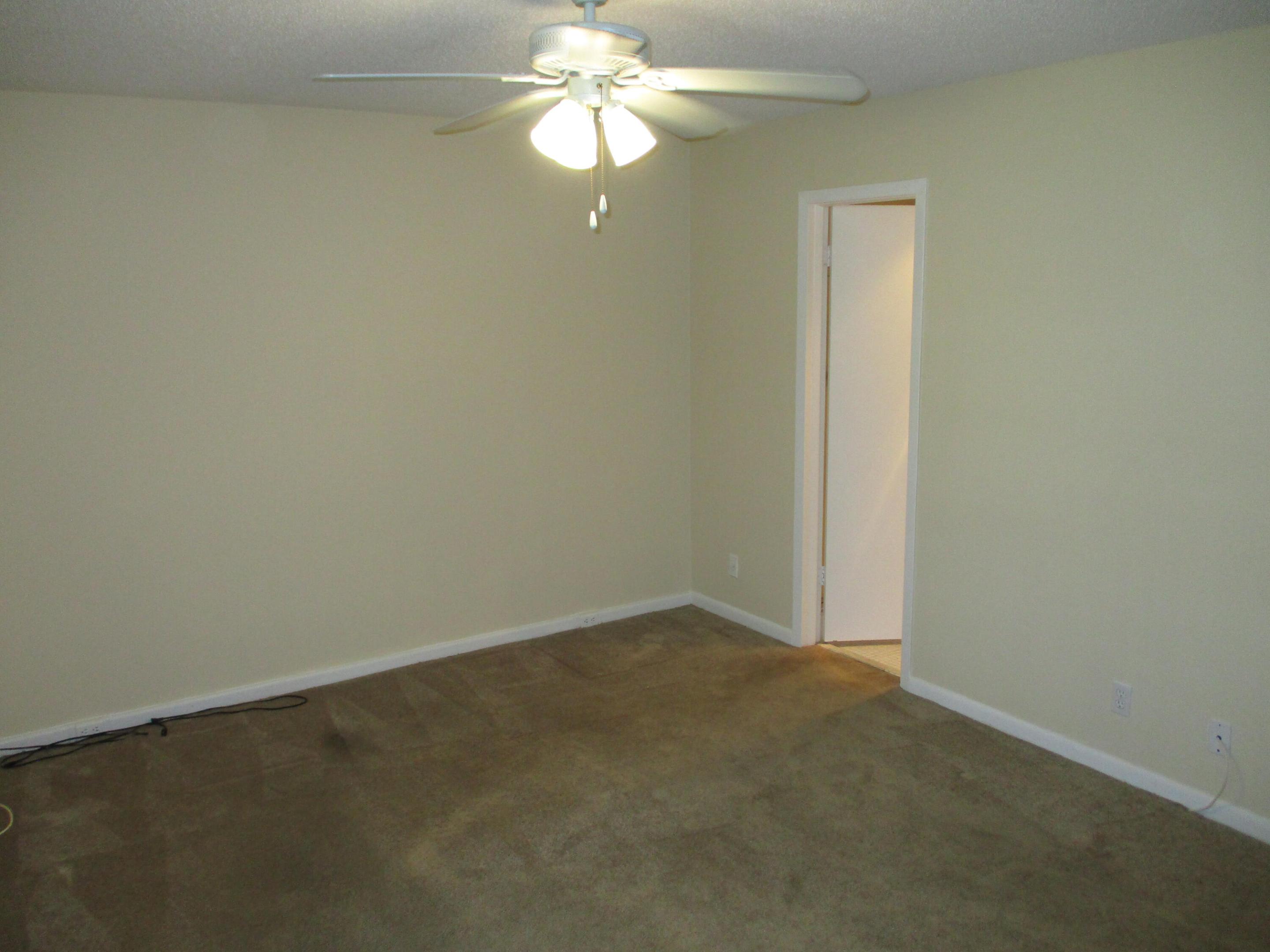 MANSFIELD AT CENTURY VILLAGE CONDO - Residential Lease