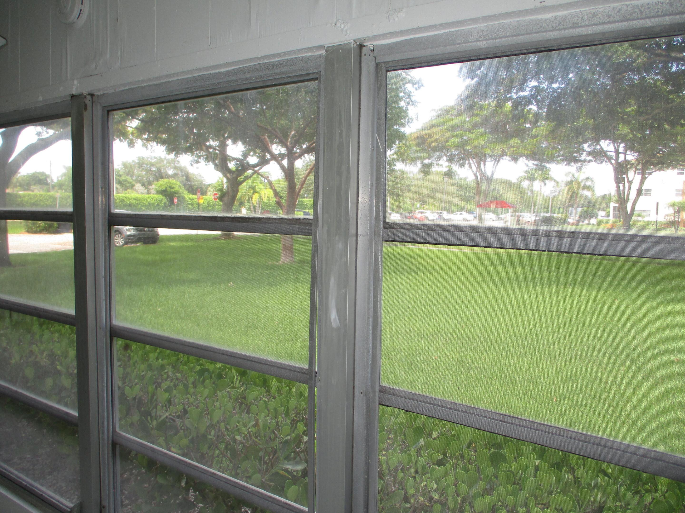 MANSFIELD AT CENTURY VILLAGE CONDO - Residential Lease