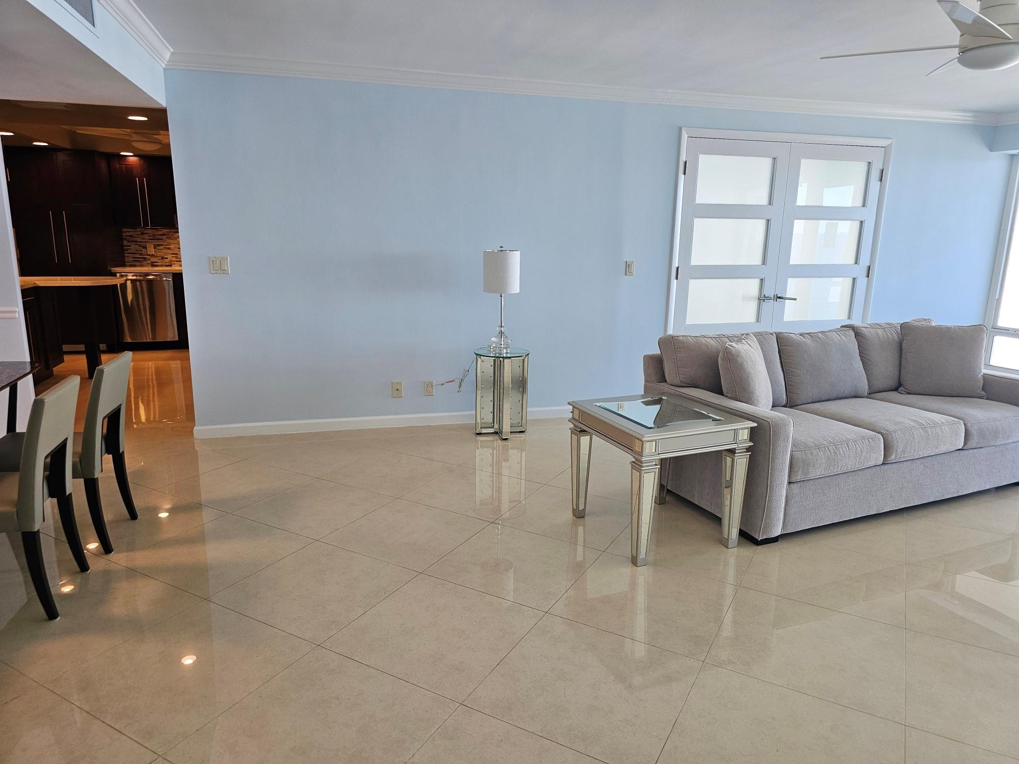 GALLEON CONDO - Residential
