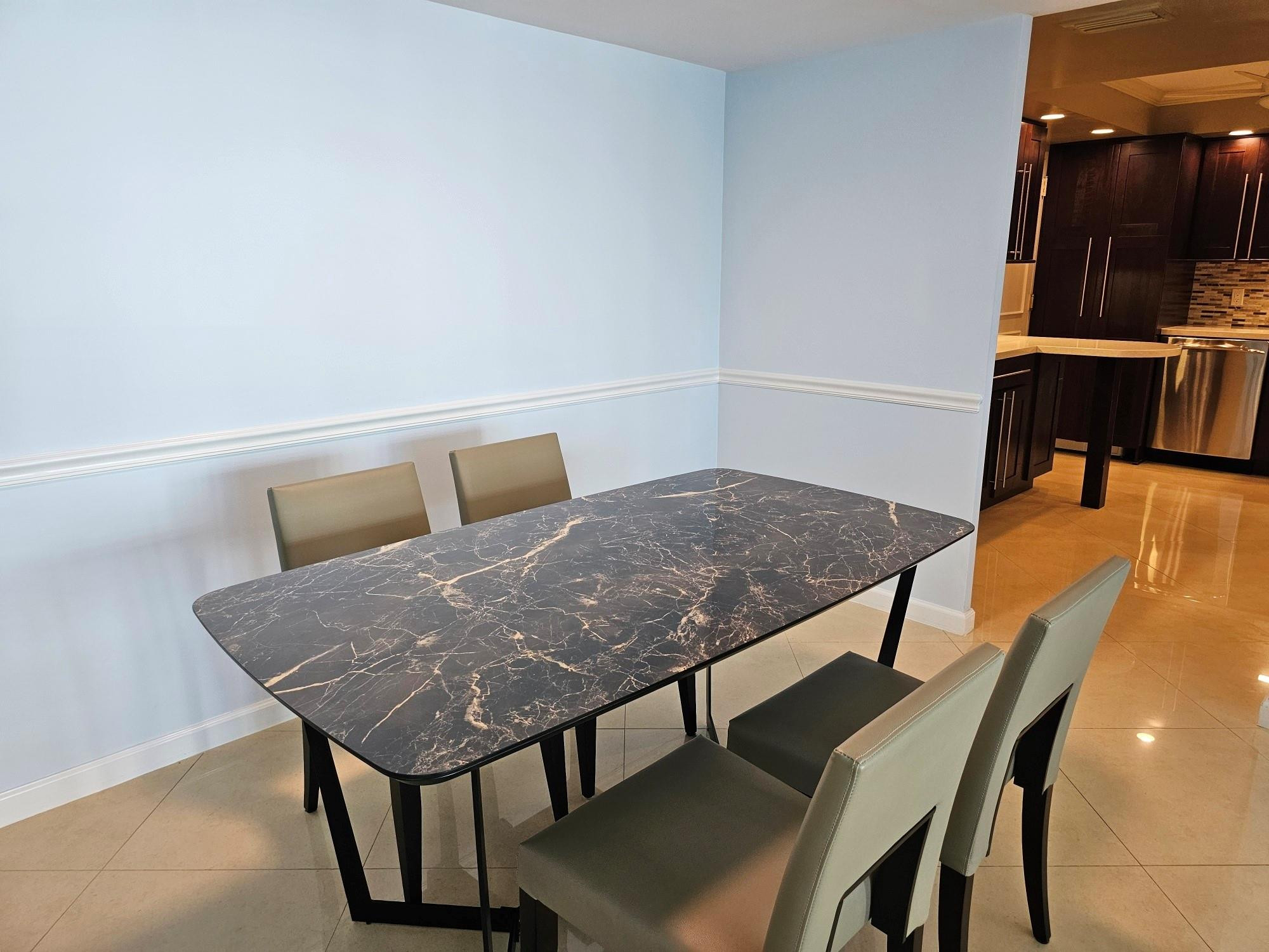 GALLEON CONDO - Residential