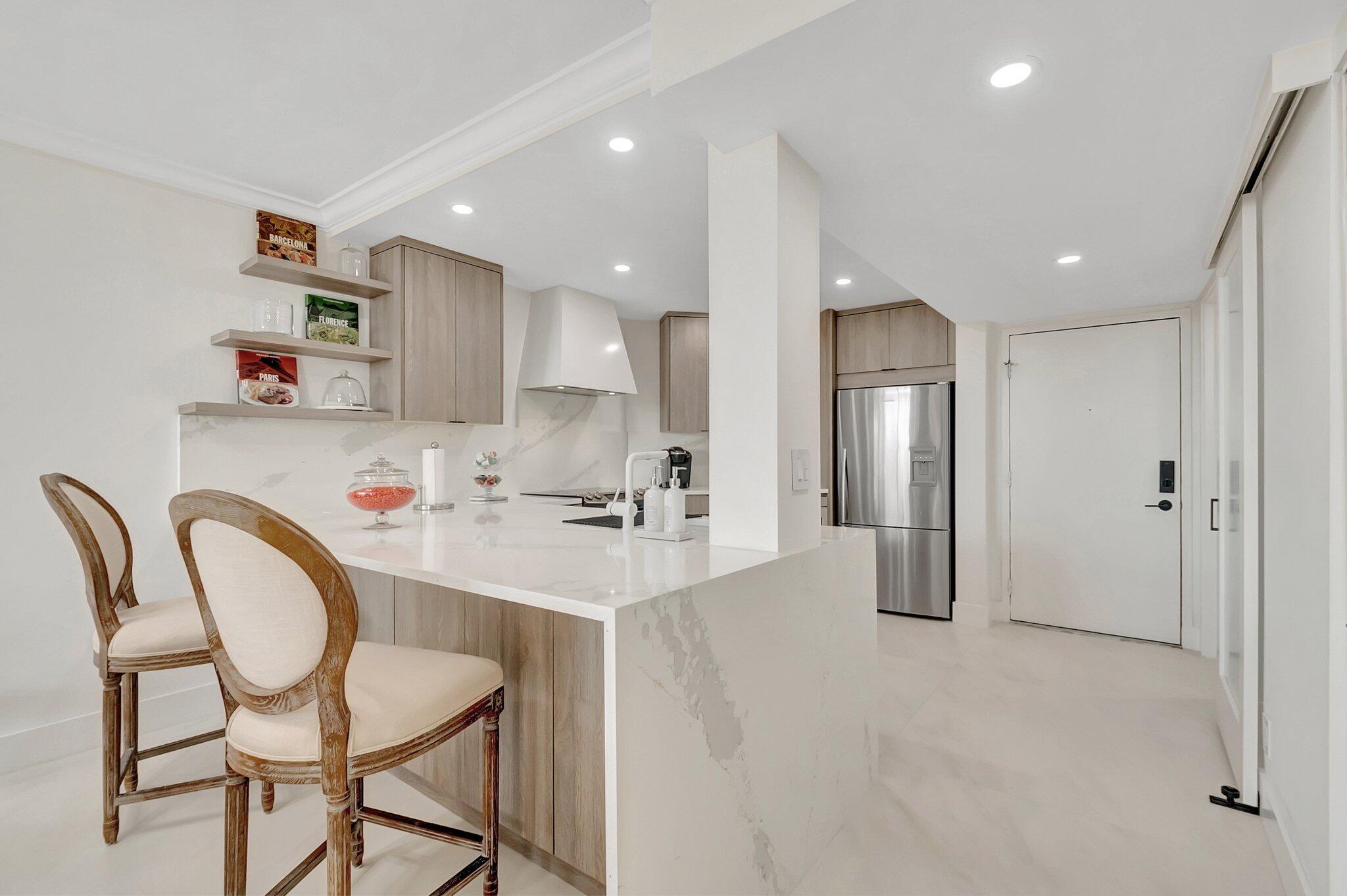LAVERS DELRAY RACQUET CLUB CONDO - Residential
