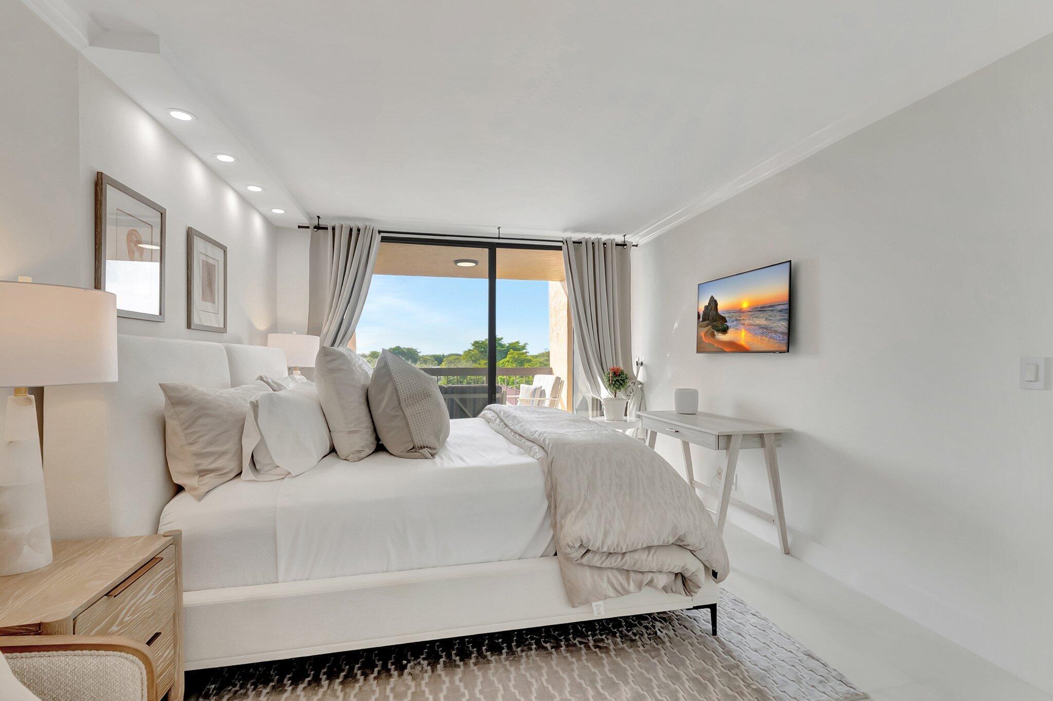 LAVERS DELRAY RACQUET CLUB CONDO - Residential