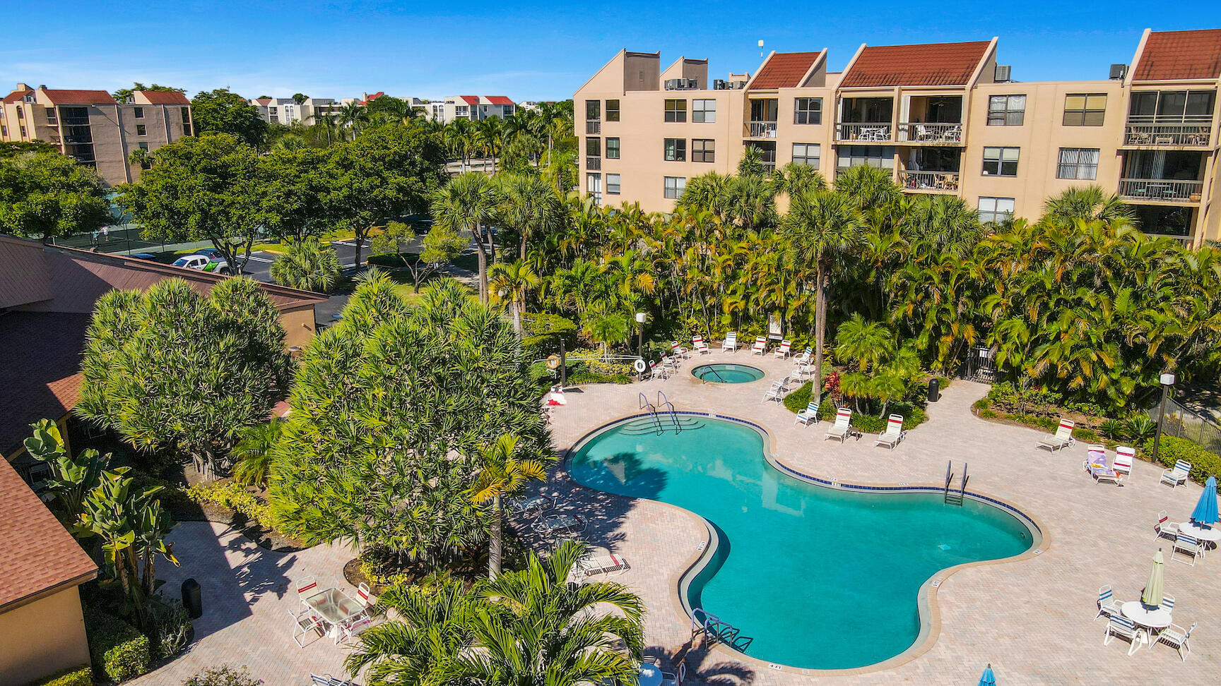 LAVERS DELRAY RACQUET CLUB CONDO - Residential