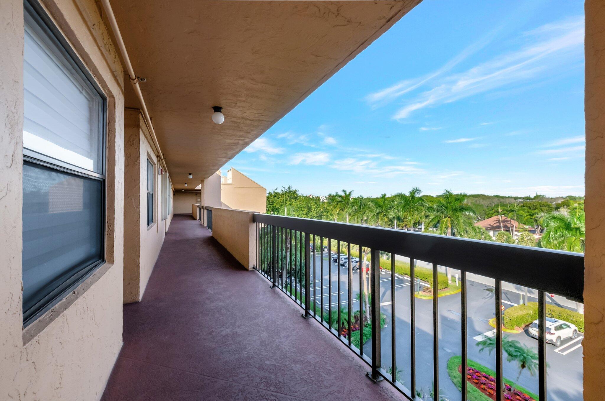 LAVERS DELRAY RACQUET CLUB CONDO - Residential