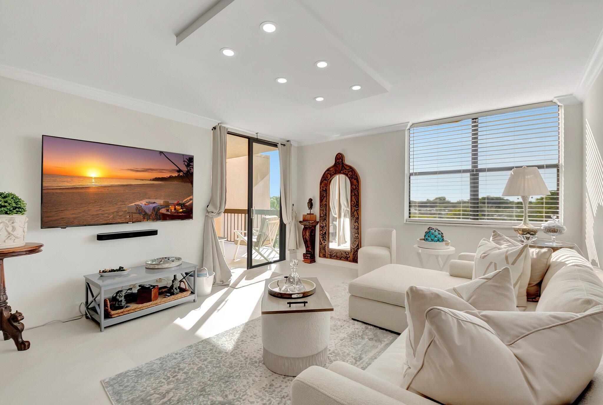 LAVERS DELRAY RACQUET CLUB CONDO - Residential