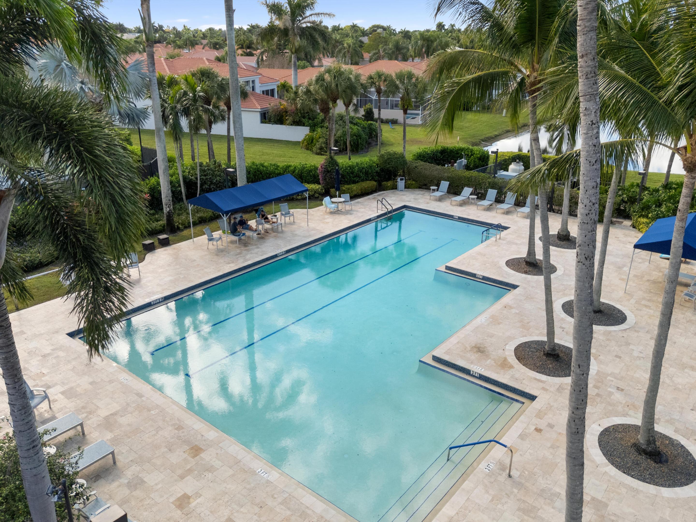 HAMPTON CLUB - Residential