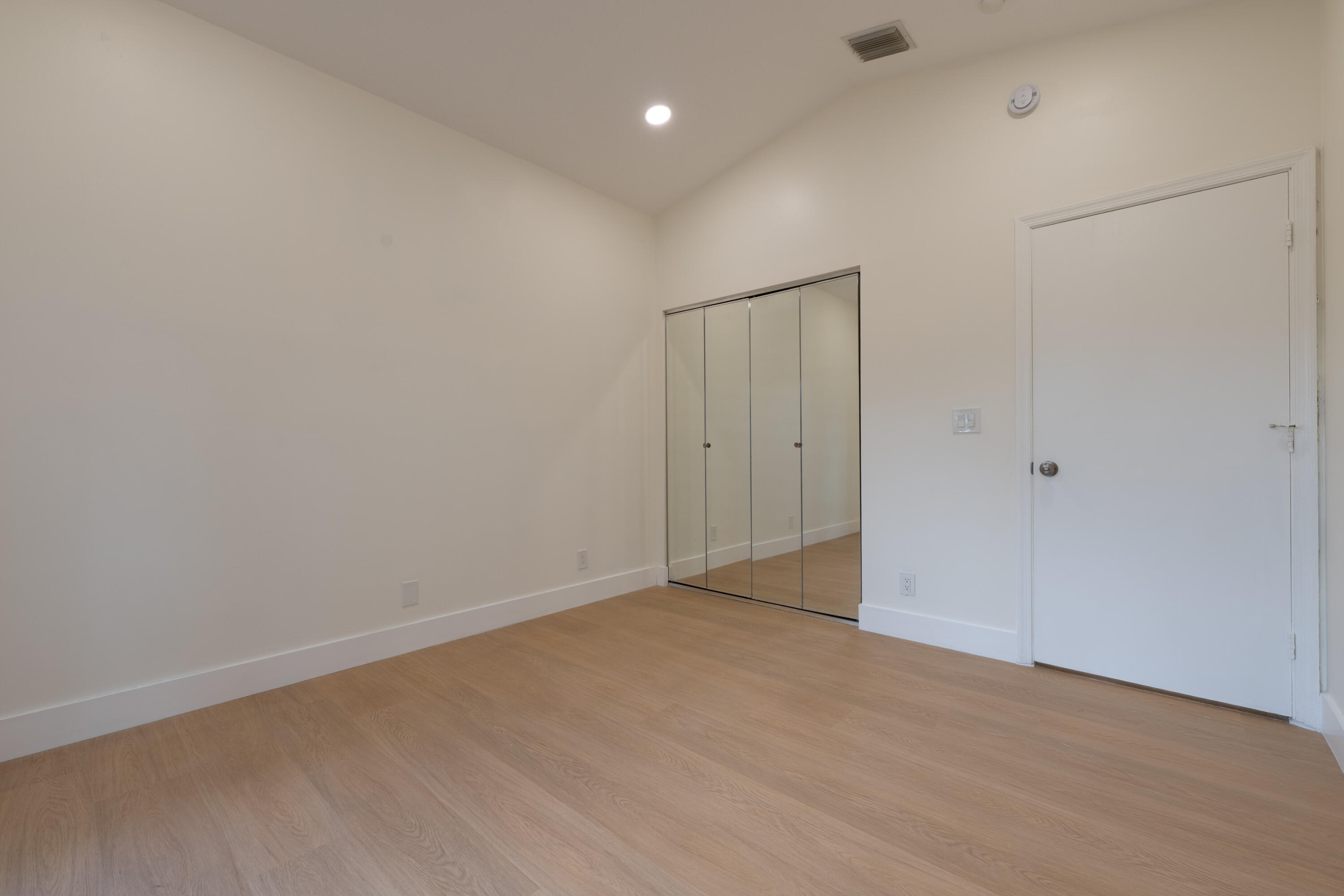 HAMPTON CLUB - Residential