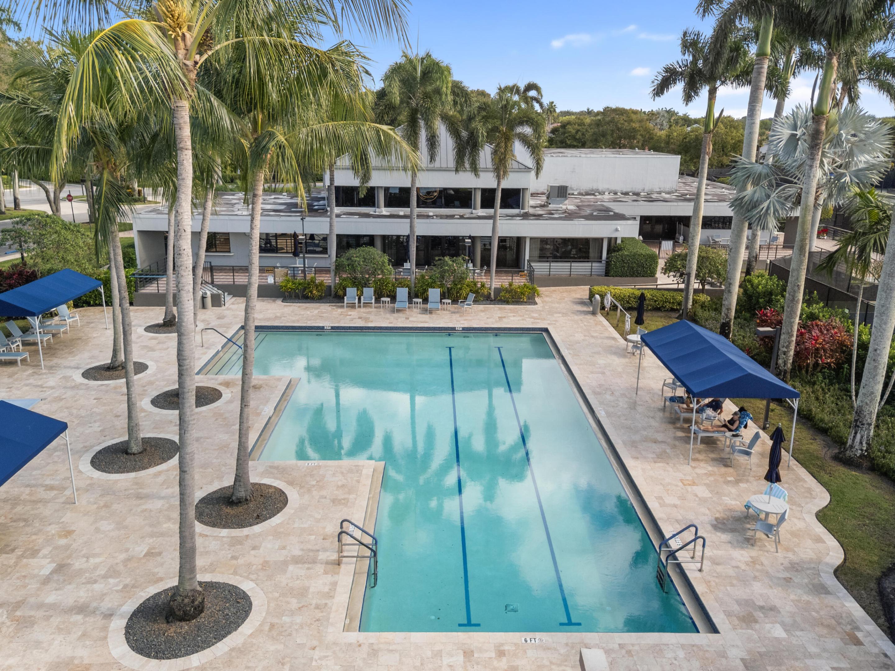 HAMPTON CLUB - Residential