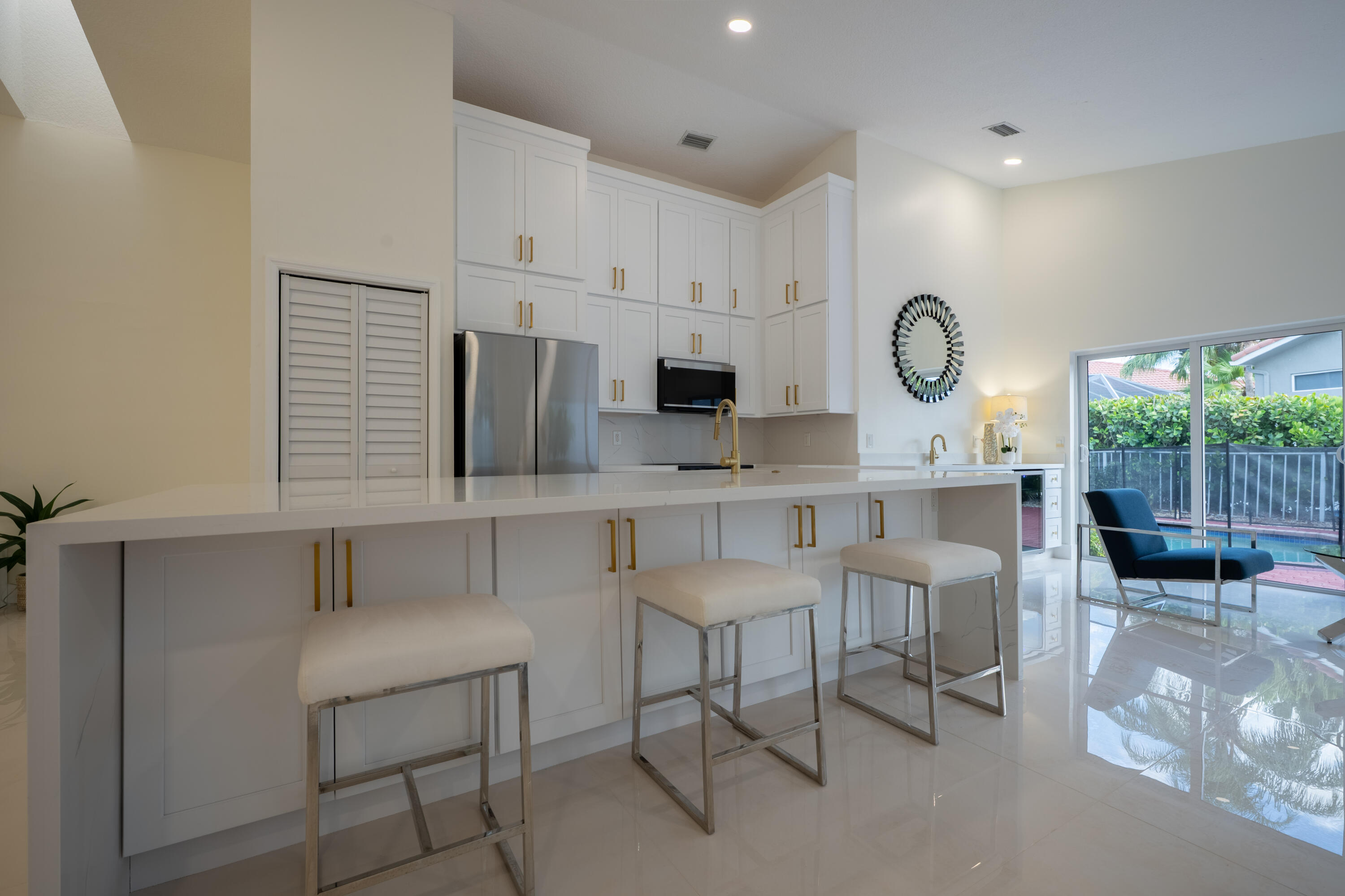HAMPTON CLUB - Residential