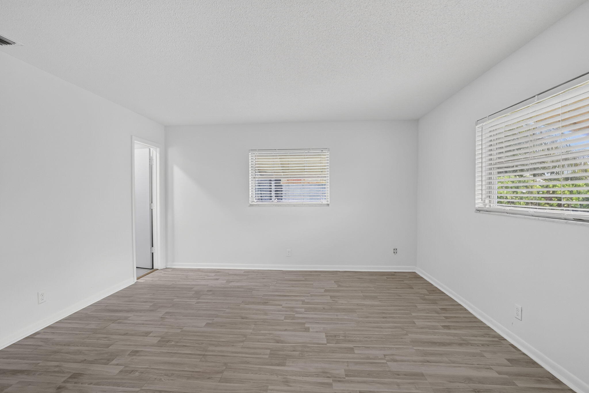 MAINLANDS OF TAMARAC LAKES - Residential