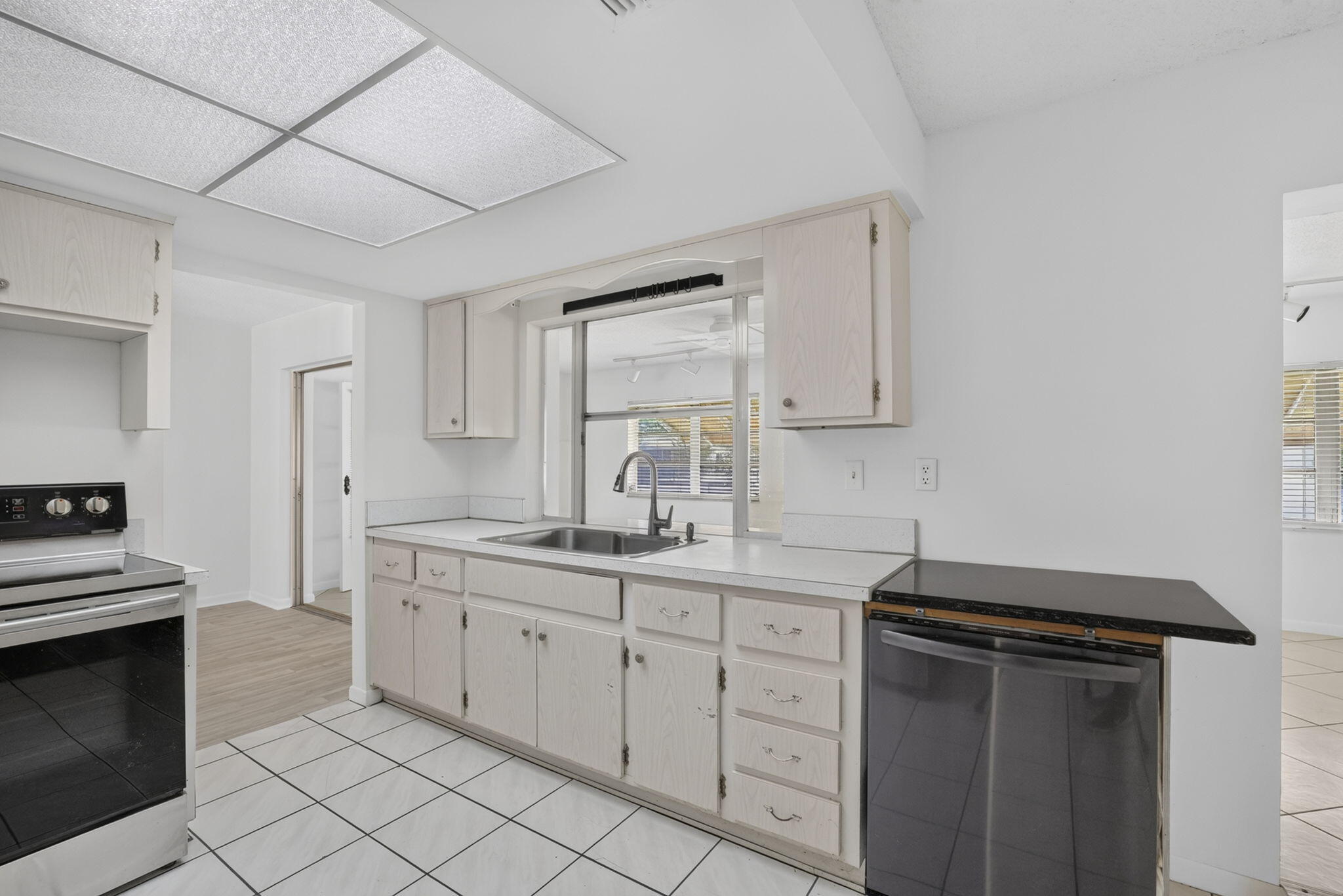 MAINLANDS OF TAMARAC LAKES - Residential