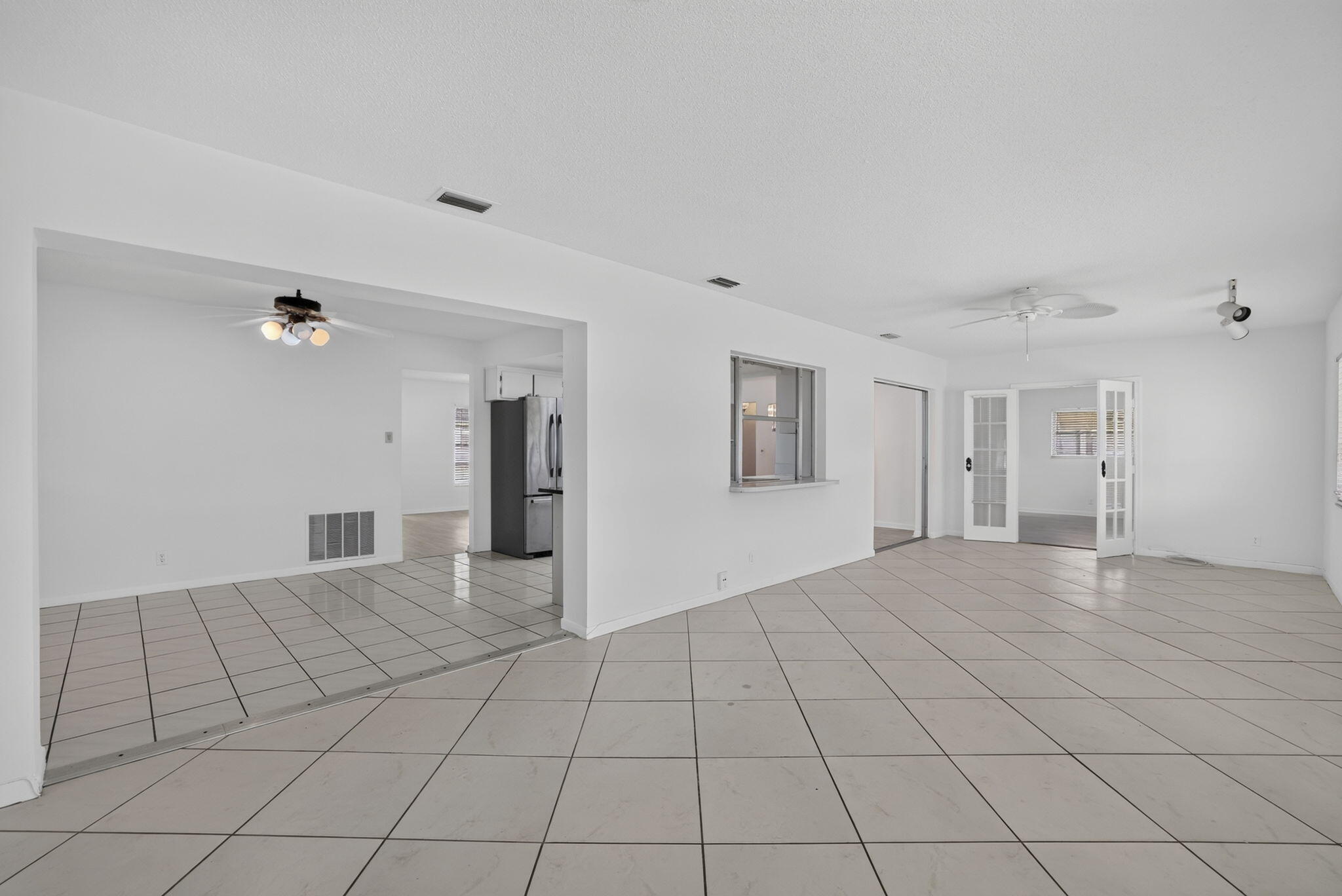 MAINLANDS OF TAMARAC LAKES - Residential