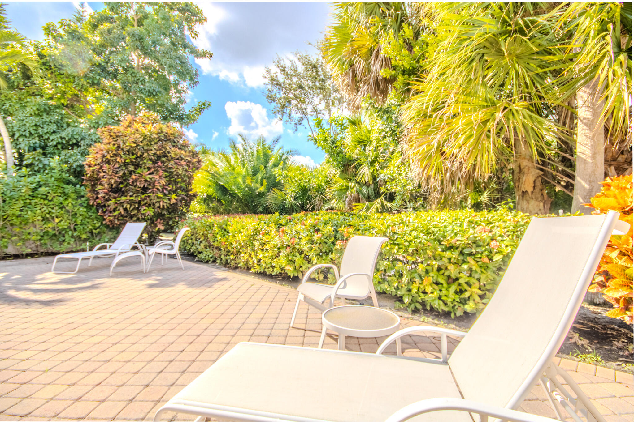 BREAKERS WEST 13, The Colony - Residential
