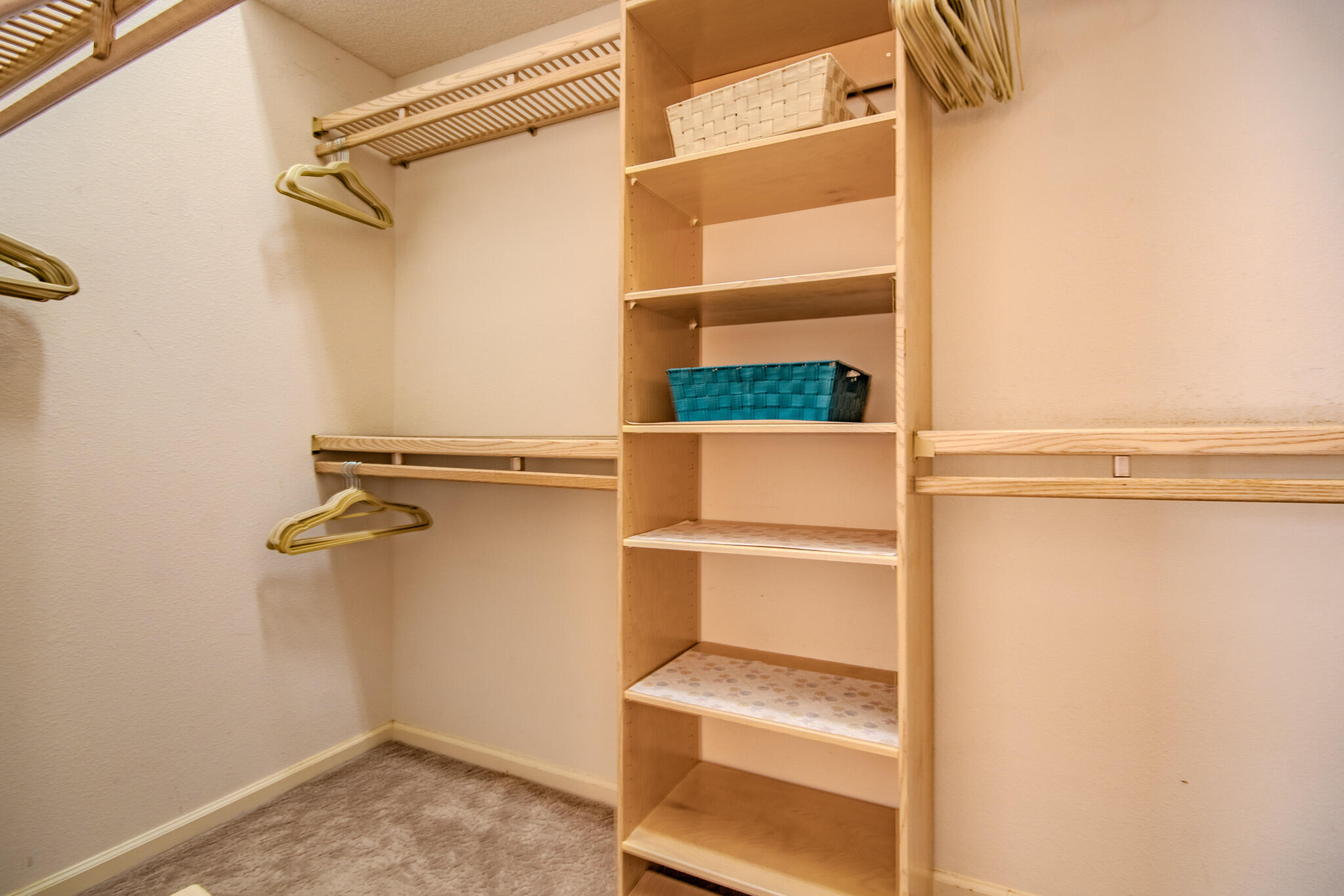 BREAKERS WEST 13, The Colony - Residential