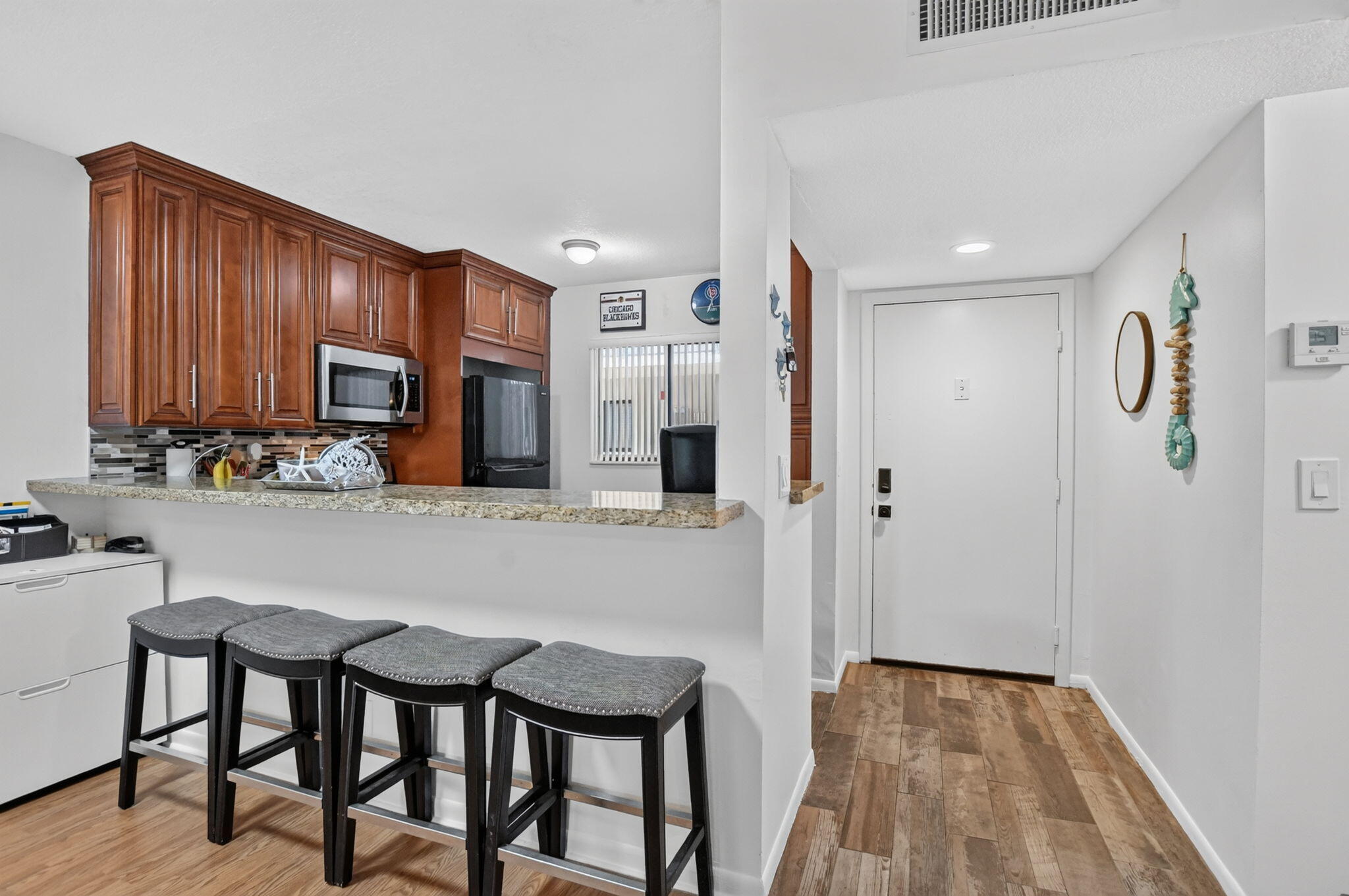 COCONUT PALM CONDO - Residential
