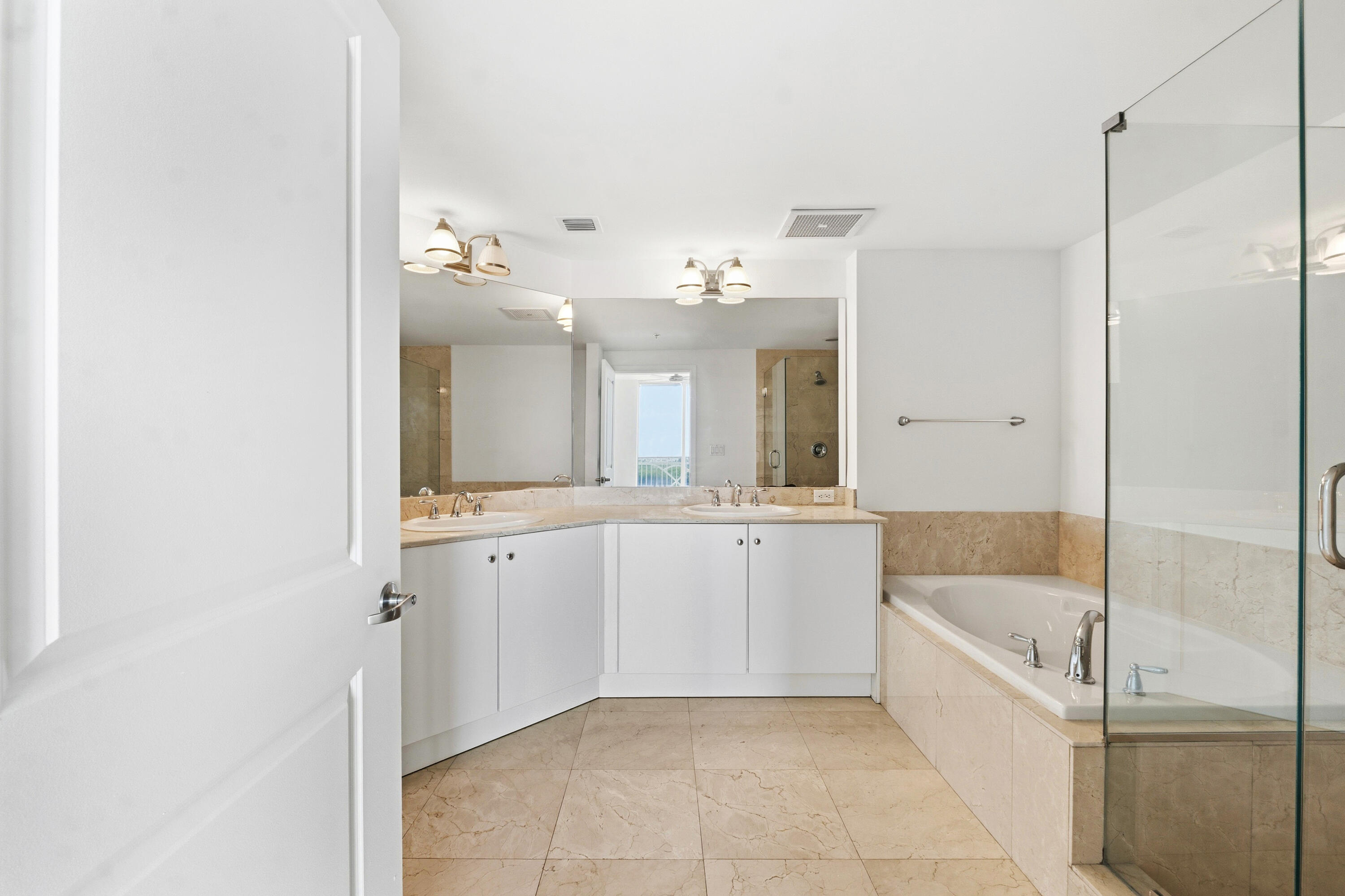 CASA COSTA CONDO - Residential