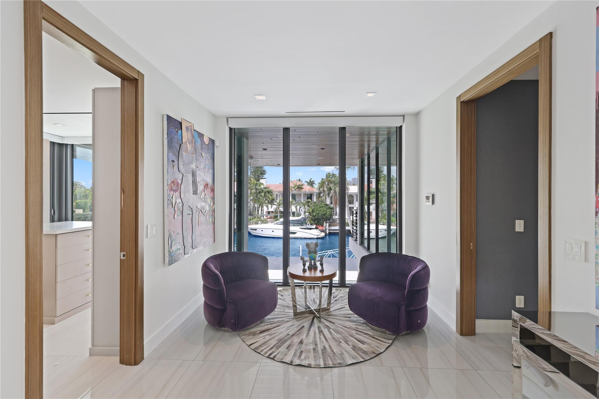 Venice 8-12 B - Residential