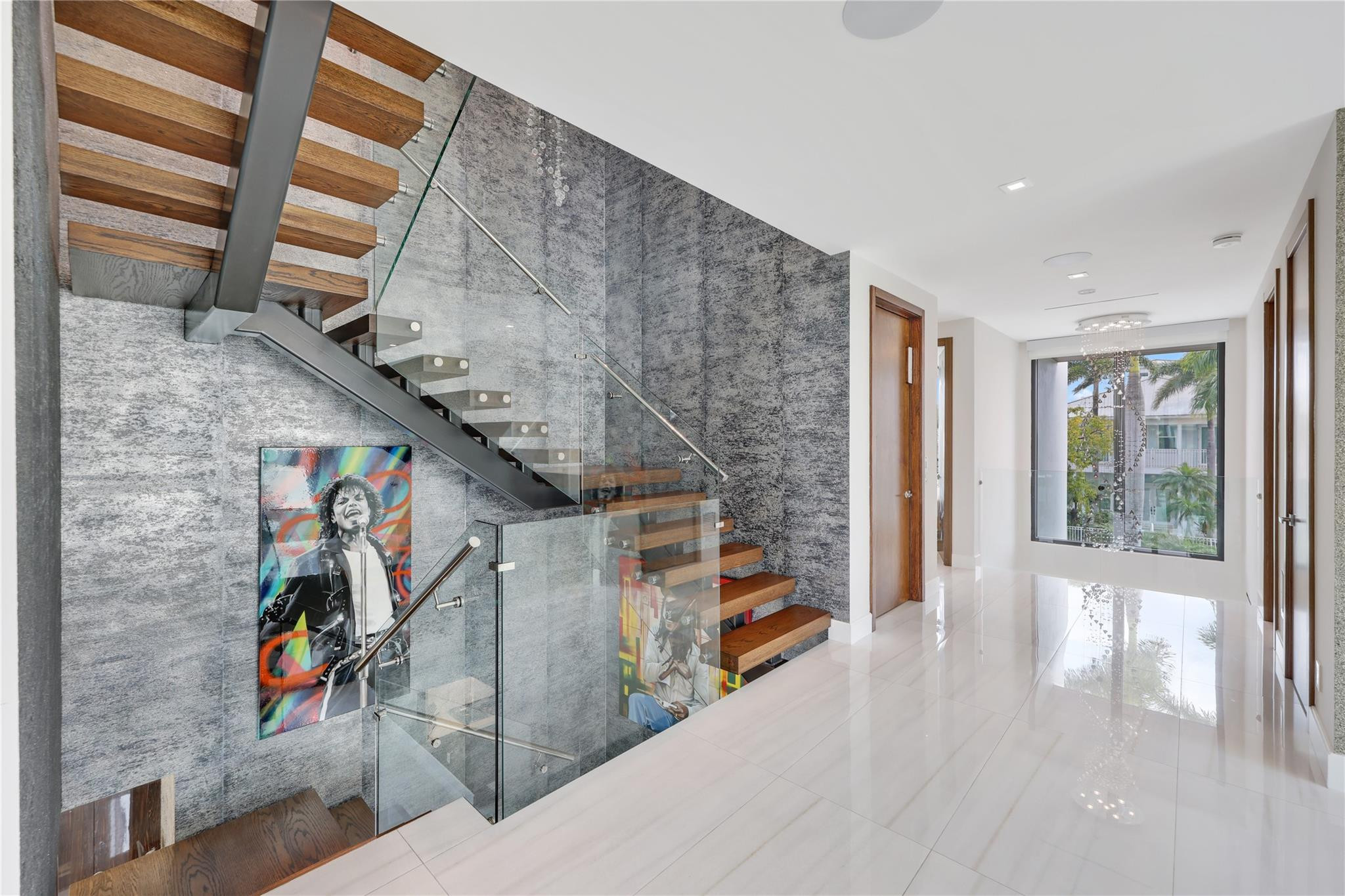 Venice 8-12 B - Residential