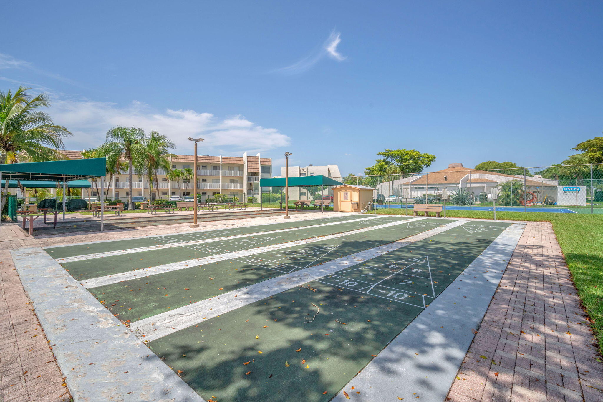 ROYAL PARK GARDENS III-M CONDO - Residential