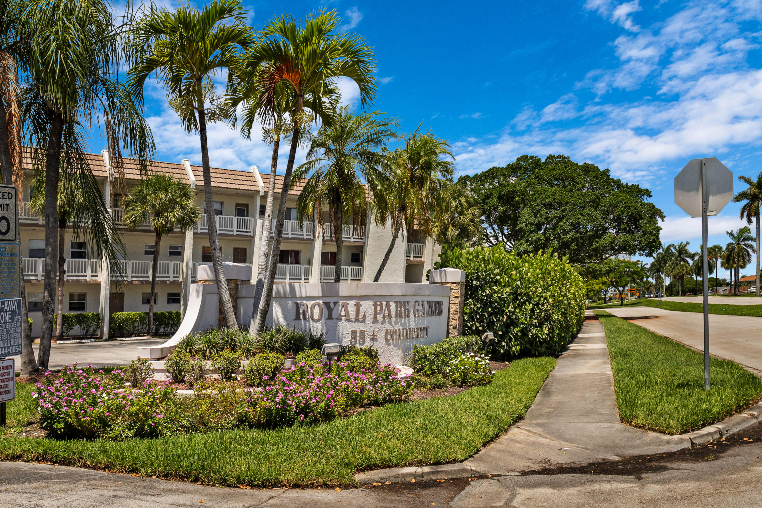 ROYAL PARK GARDENS III-M CONDO - Residential