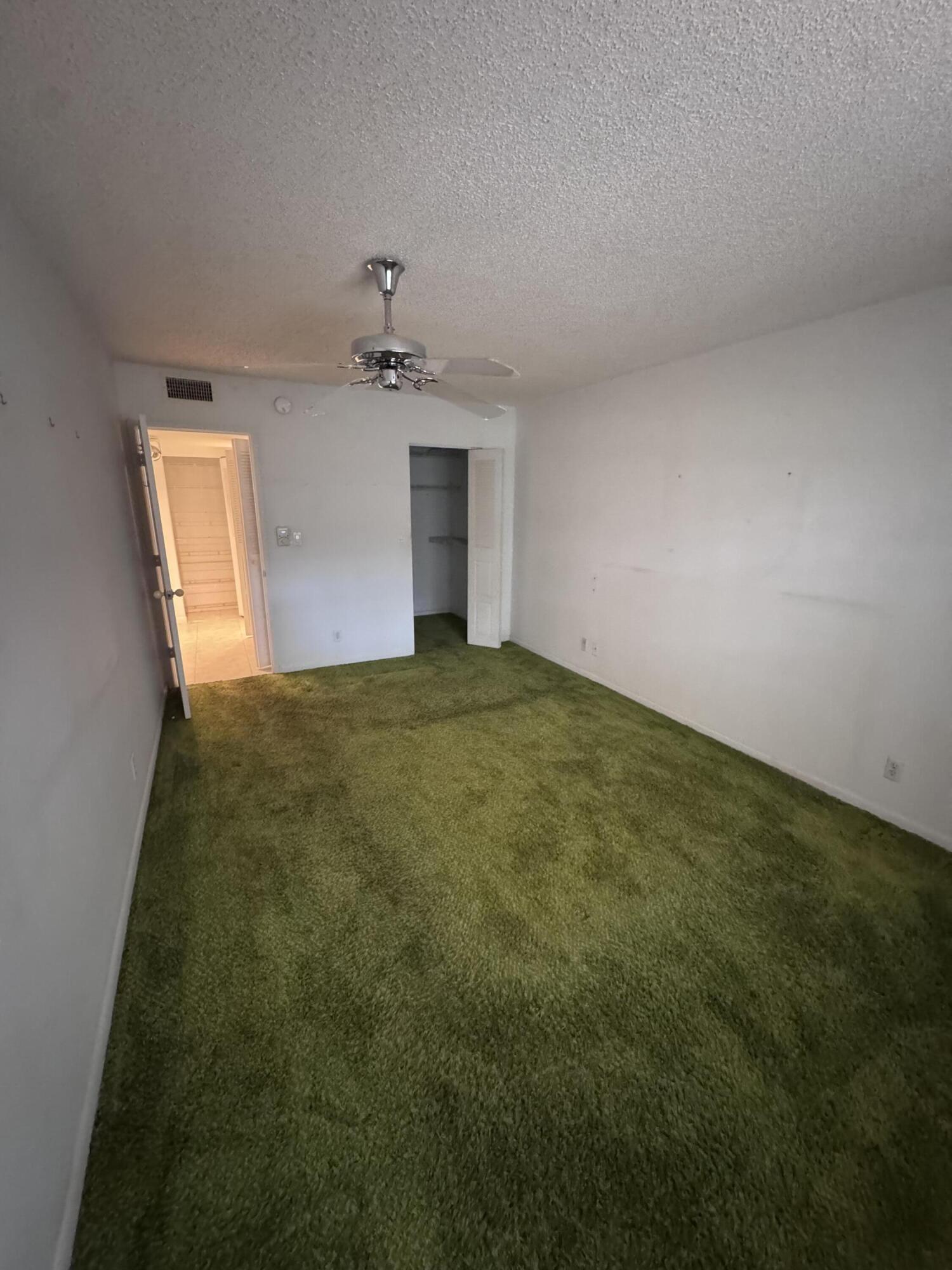 MEADOWS CONDO - Residential
